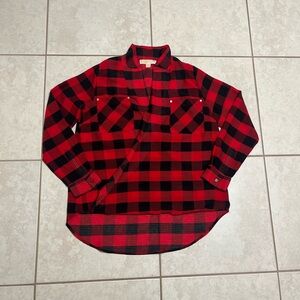 Michael Kors Women’s Plaid Long Sleeve T-Shirt!